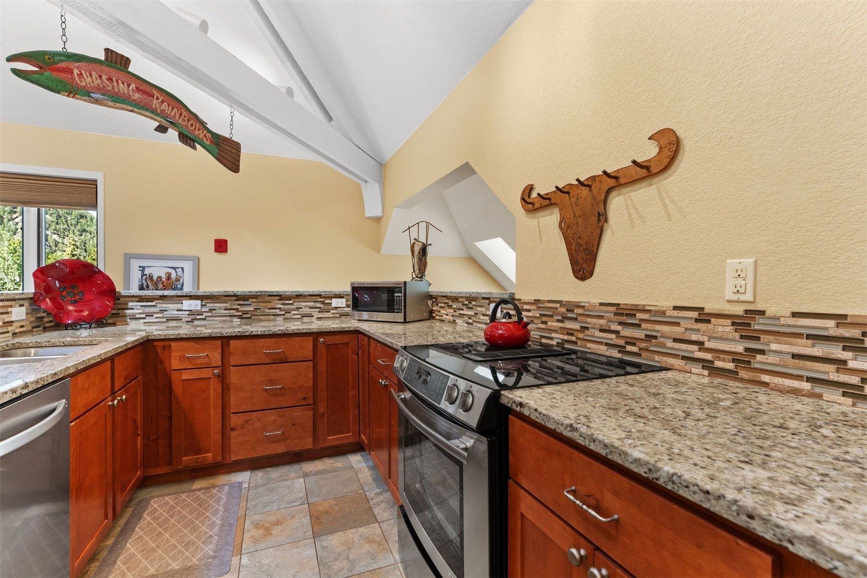 402 Wild Irishman Road 1916 Property Photo 14