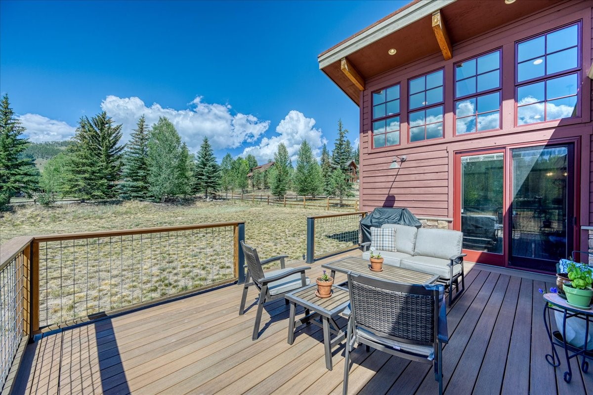 27 Montane Court Property Photo 35