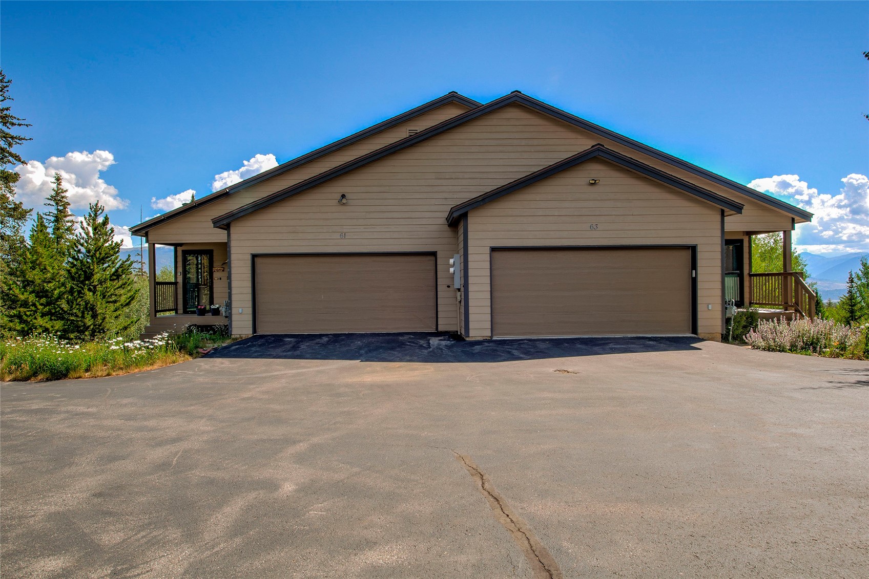 61 Bashore Court Property Photo 6