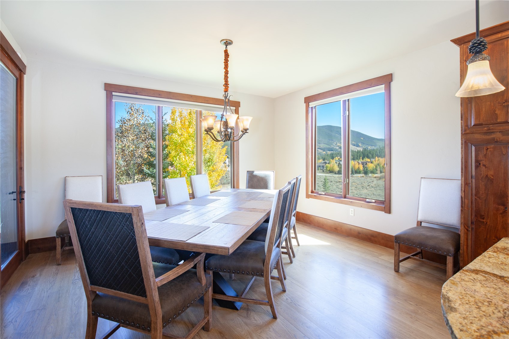84 Snow Peak Court Property Photo 16