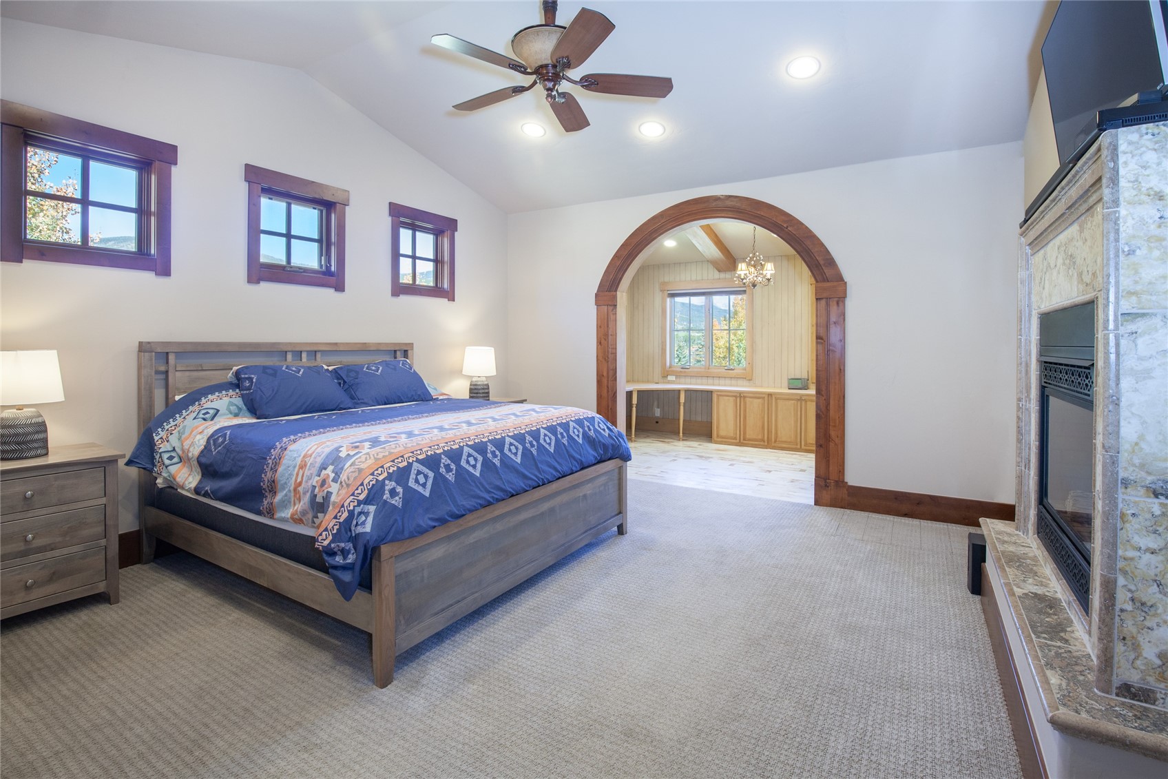 84 Snow Peak Court Property Photo 20