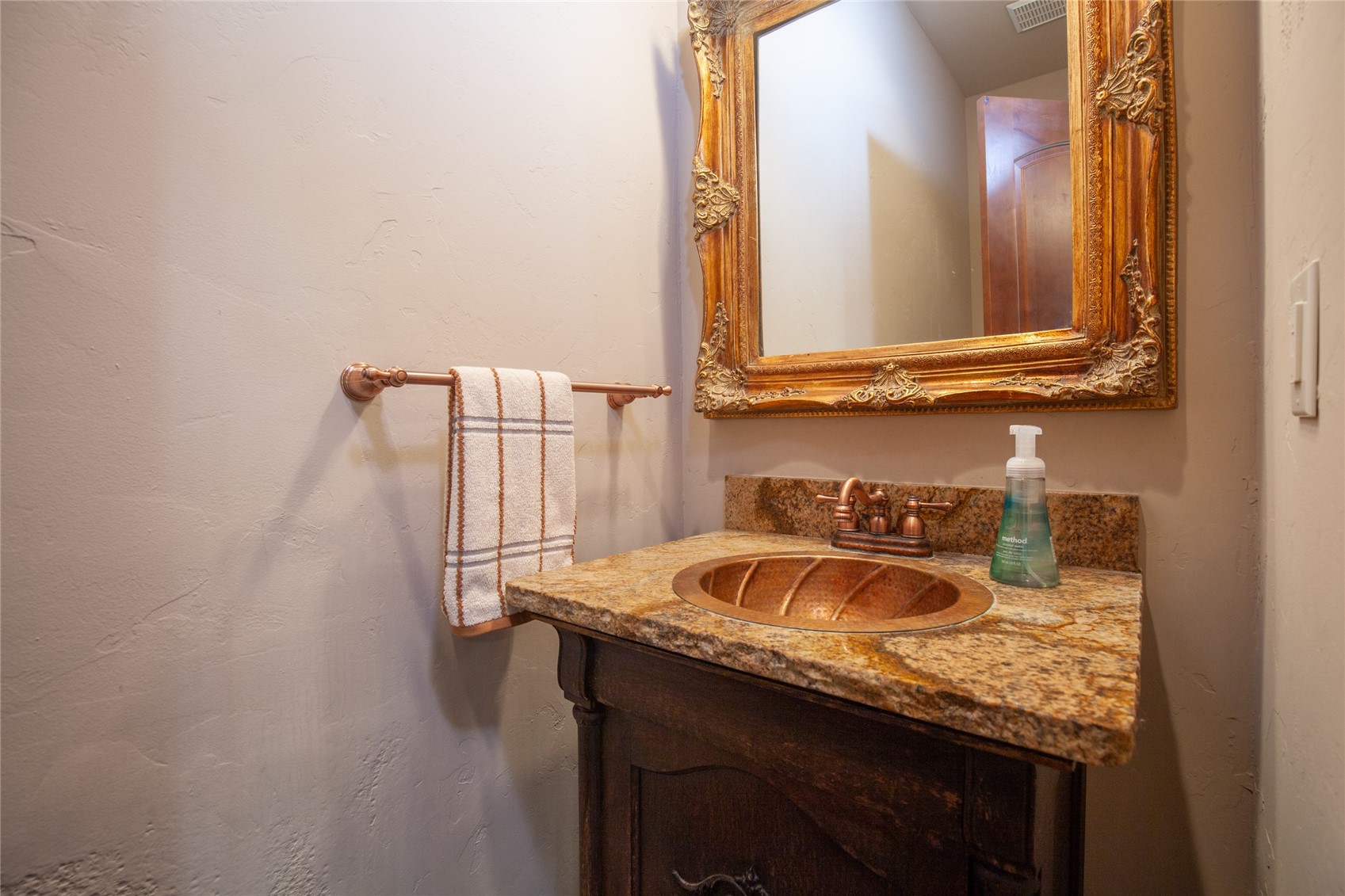 84 Snow Peak Court Property Photo 27