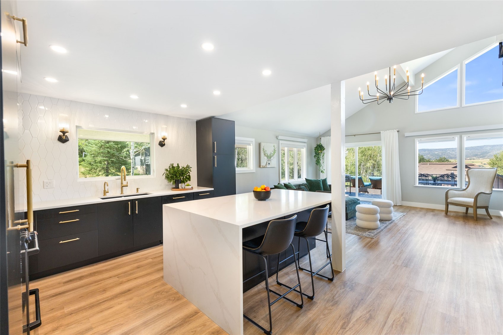 2677 Alpenglow Way Property Photo 3