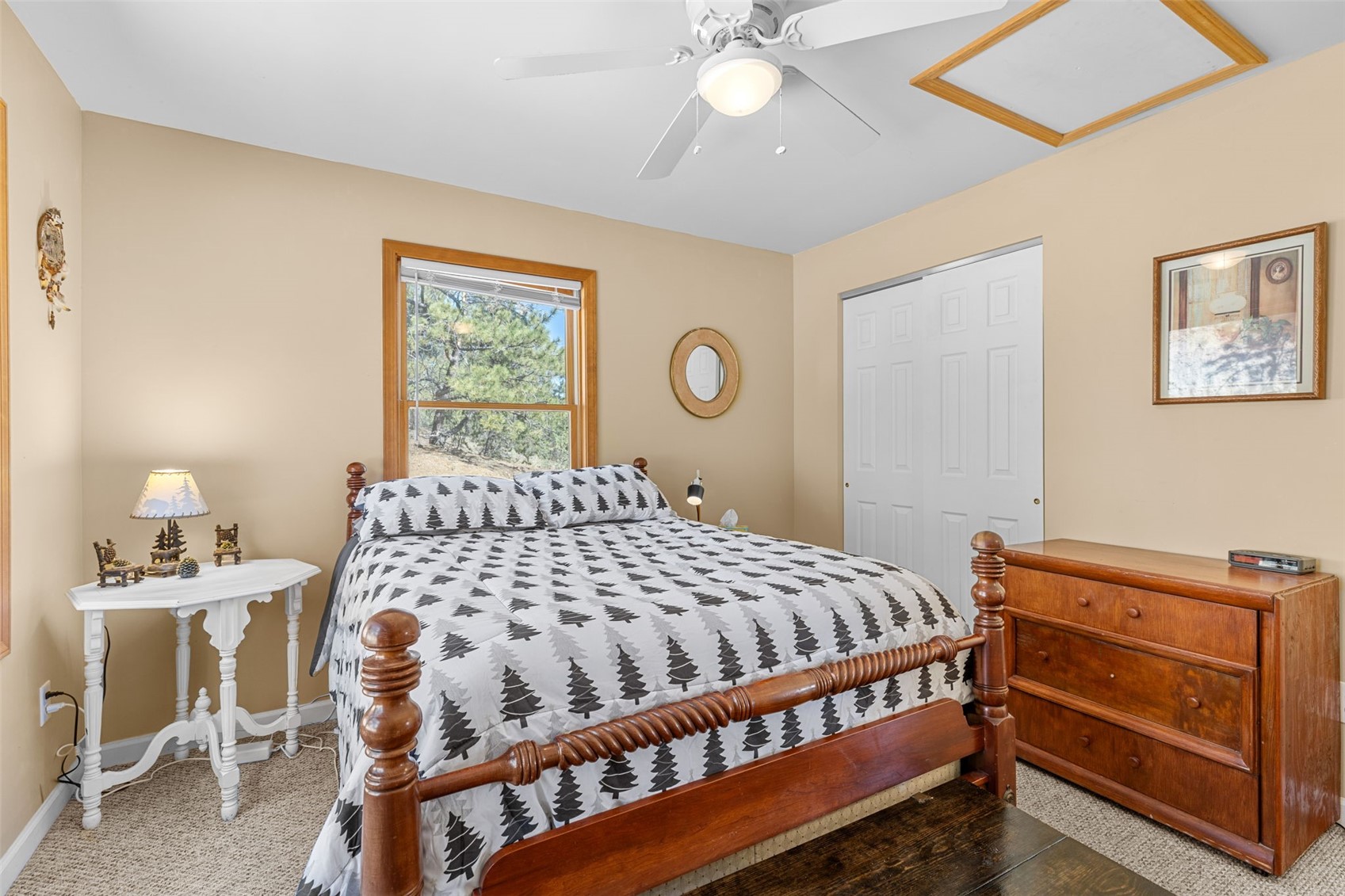 2120 Oxford Drive Property Photo 15
