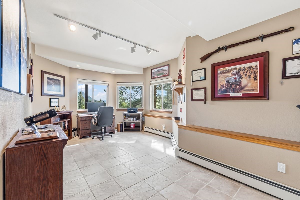 163 Old Corral Road Property Photo 32