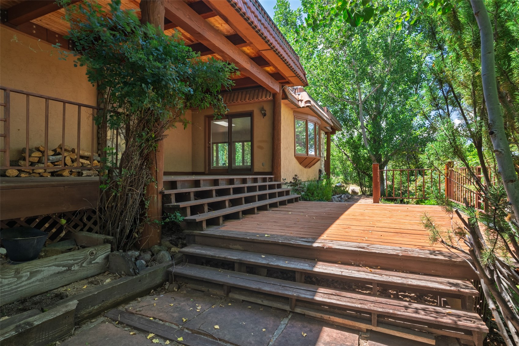 29 Valverdant Circle Property Photo 1