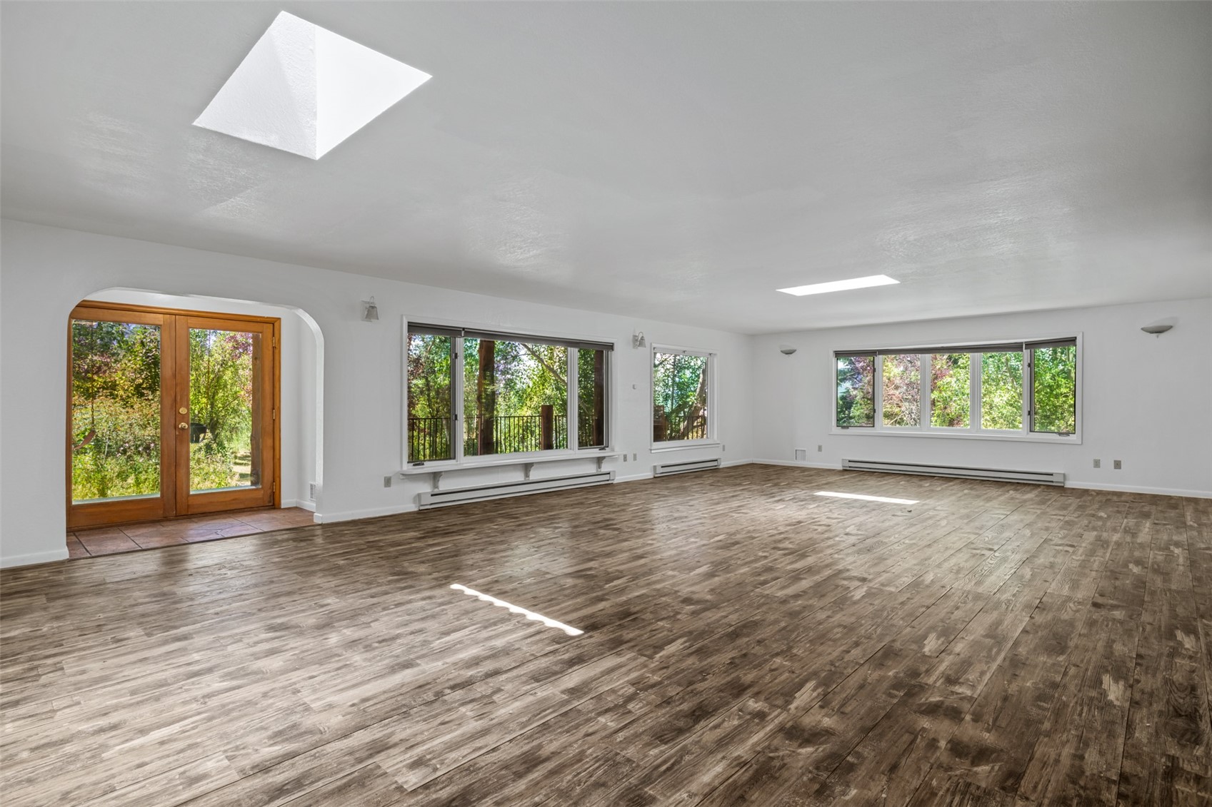 29 Valverdant Circle Property Photo 3