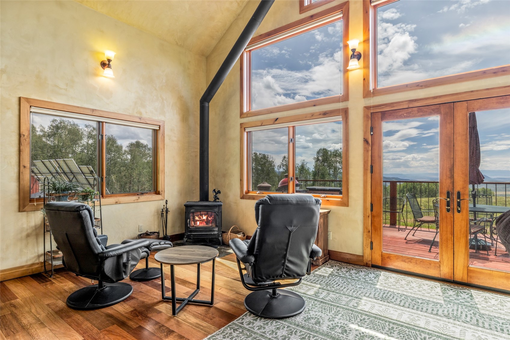 26260 Beaver Canyon Drive Property Photo 8