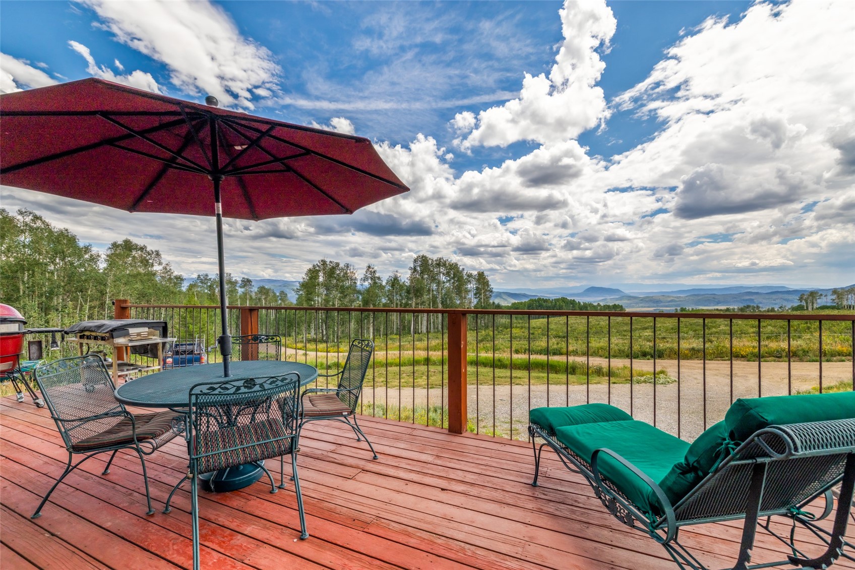 26260 Beaver Canyon Drive Property Photo 9