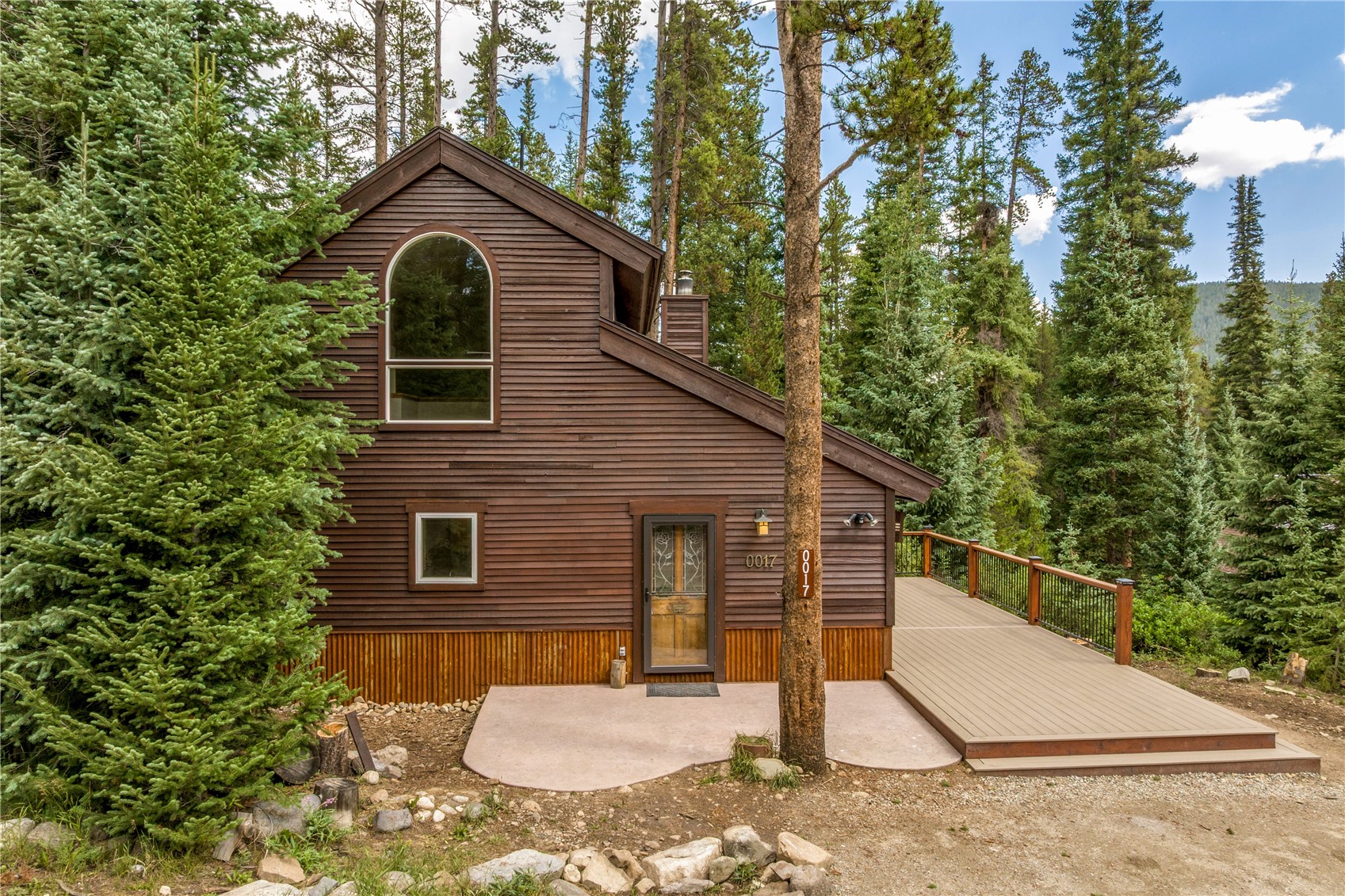 17 Blue Grouse Trail Property Photo 2