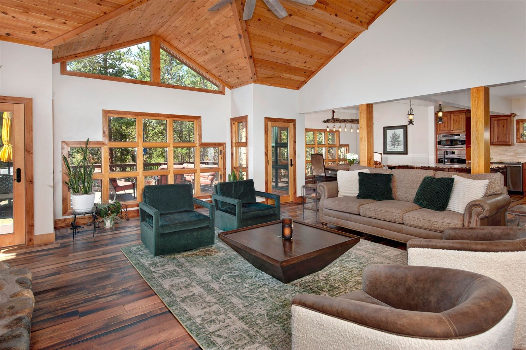 1631 Keystone Ranch Road Property Photo 2