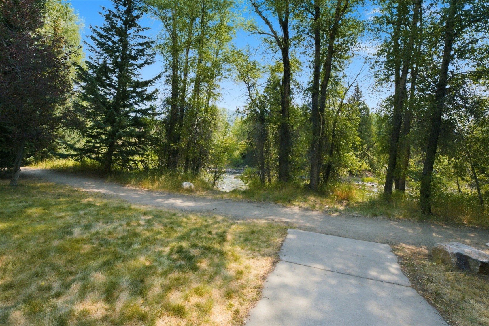 844 Blue River Parkway B1 Property Photo 31