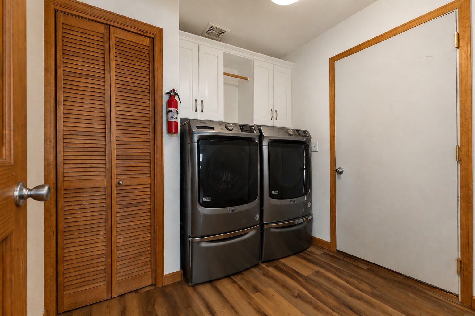 885 Dry Creek South Road Property Photo 33