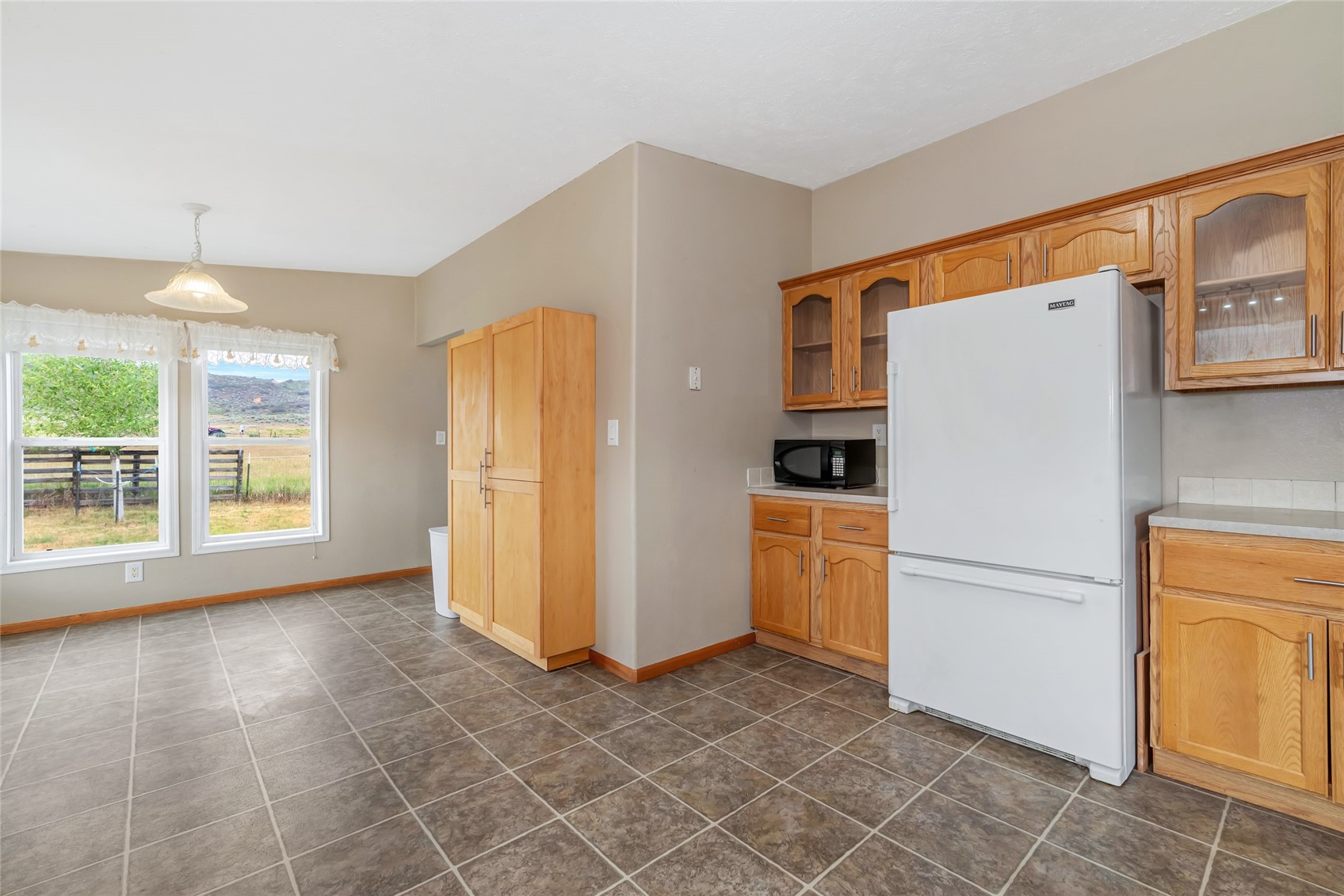 21765 4th Avenue Property Photo 15