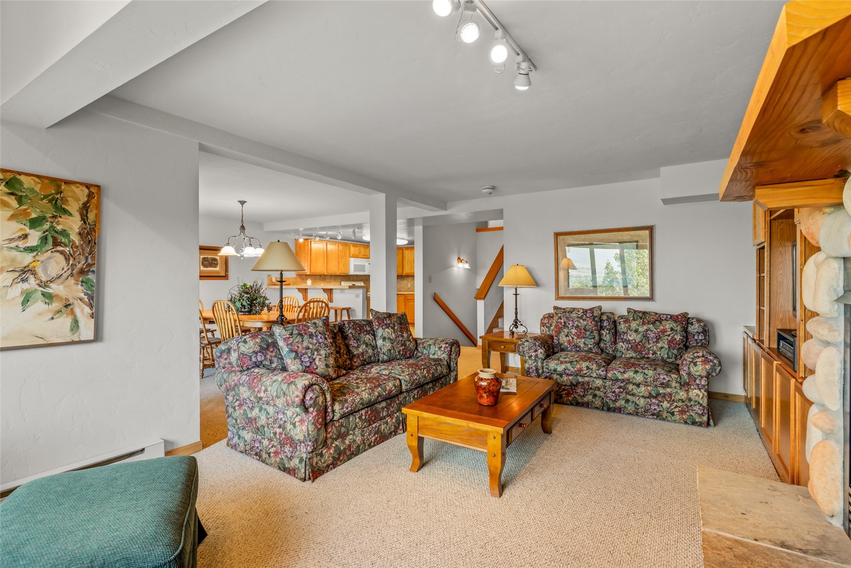 2290 Storm Meadows Drive 6 Property Photo 8