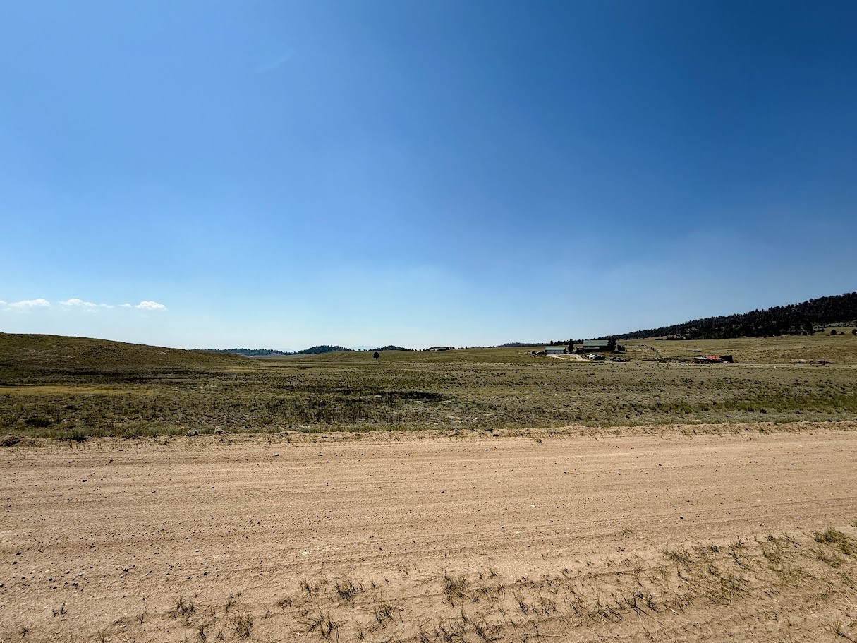 609 Commanche Trail Property Photo 14