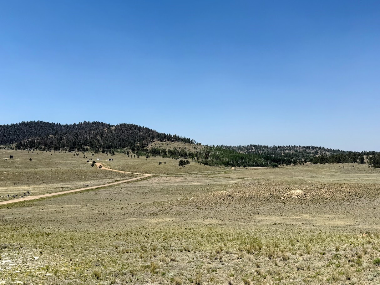 609 Commanche Trail Property Photo 18