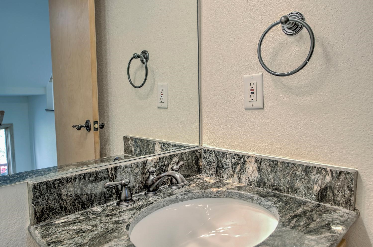 1817 Stellar Drive 1817 Property Photo 22