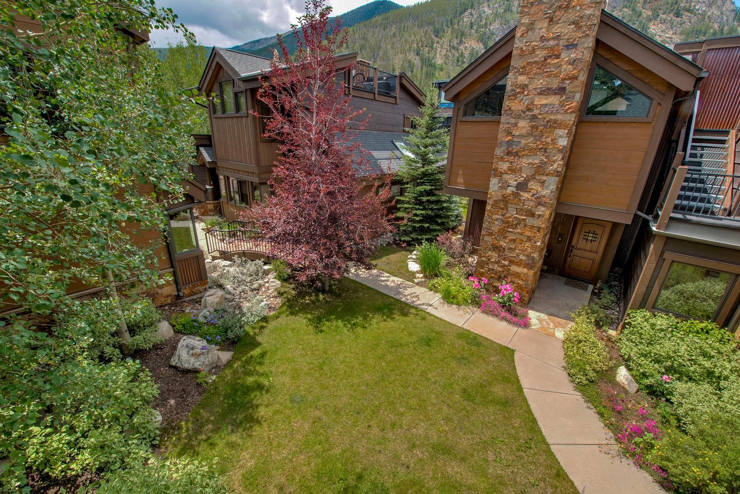 213 Frisco Street C Property Photo 6