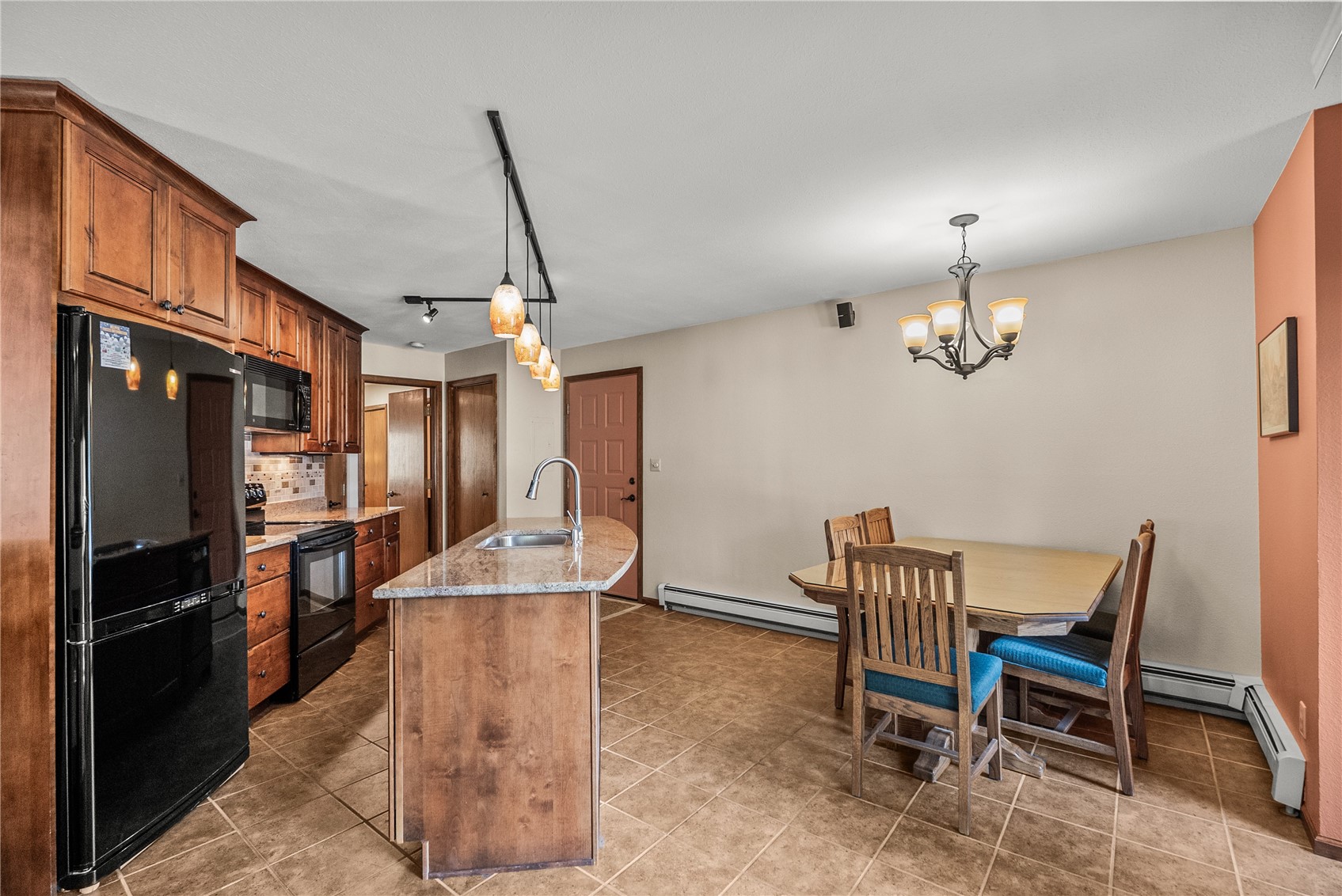 601 Galena Street A Property Photo 4
