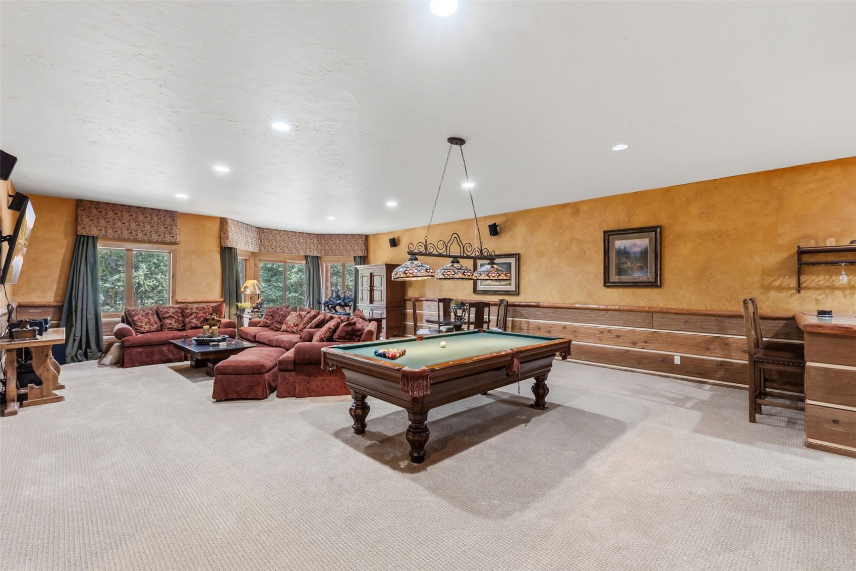 95 Riverwood Drive Property Photo 26