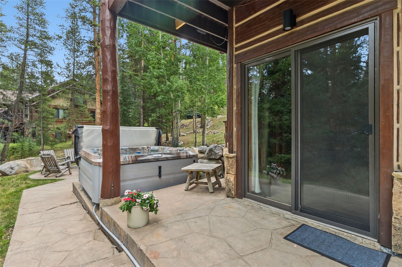 95 Riverwood Drive Property Photo 30