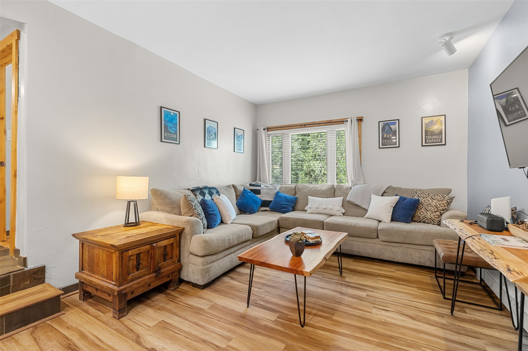216 Pitkin Street 14 Property Photo 6