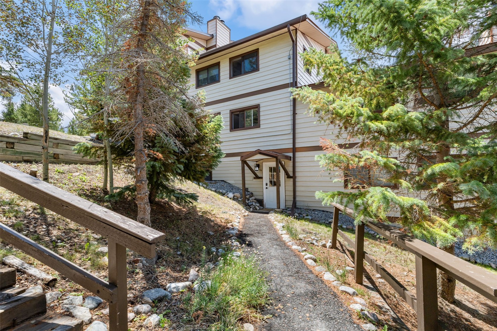 216 Pitkin Street 14 Property Photo 23