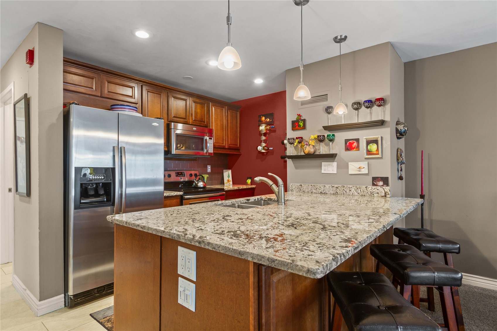 22864 Us Highway 6 103 Property Photo 6