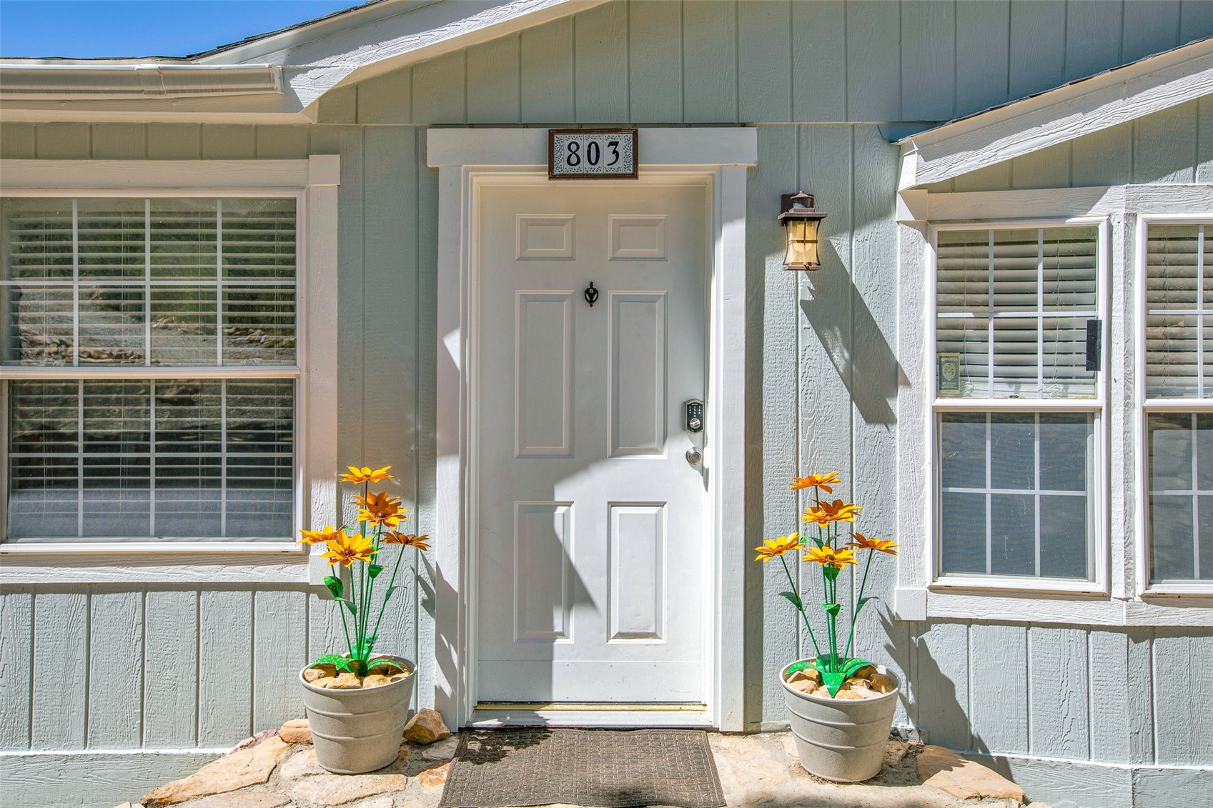 803 Bonell Drive Property Photo 4