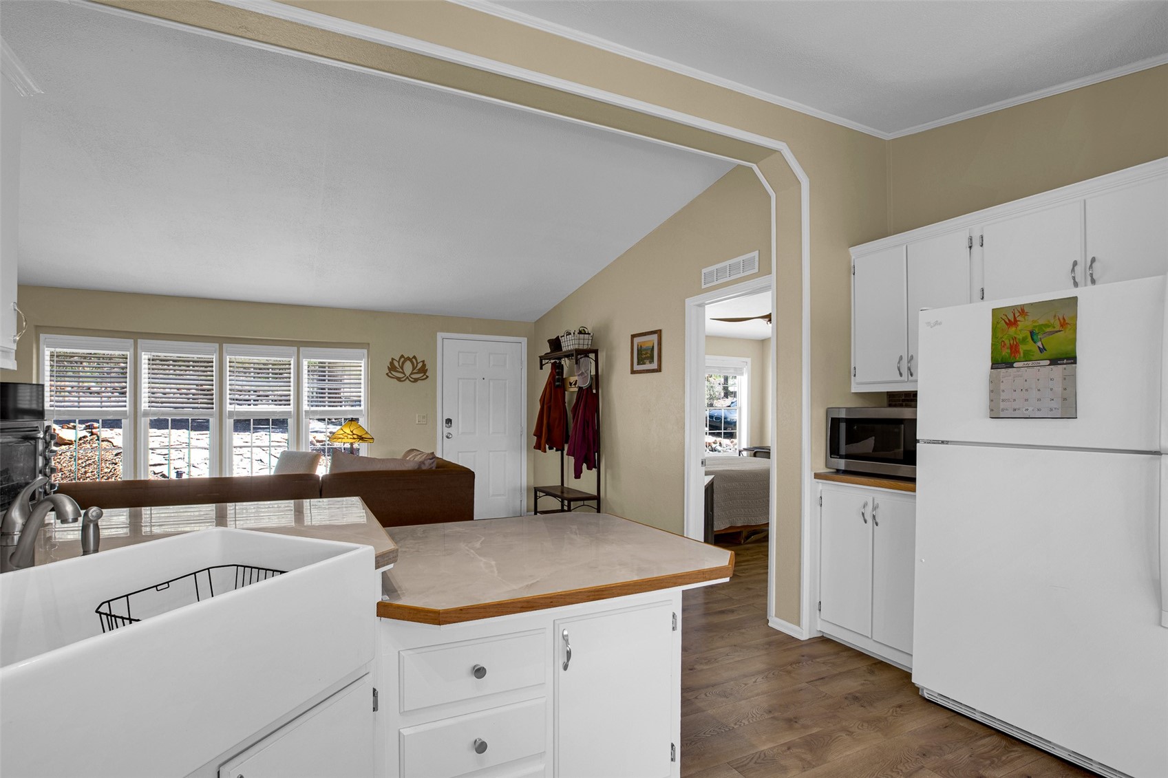 803 Bonell Drive Property Photo 11