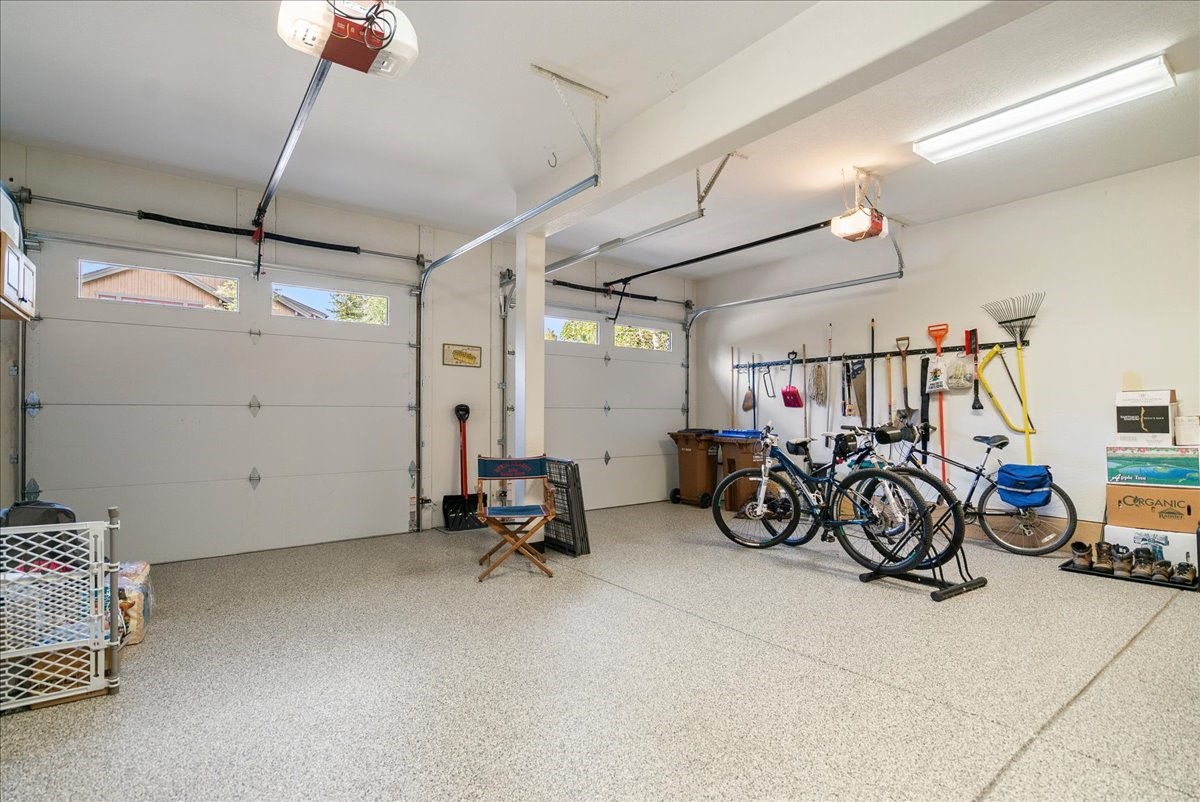 215 Pitkin Street B Property Photo 41