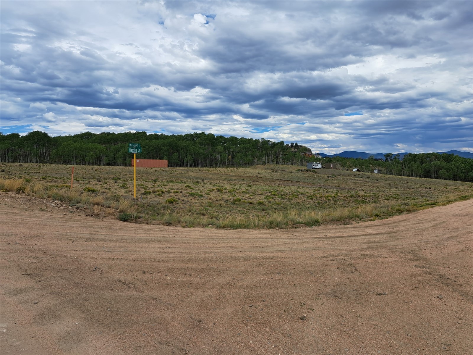 539 Mustang Trail Property Photo 5