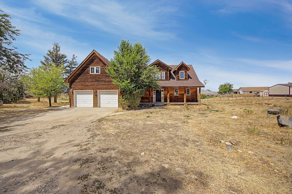 1105 S 5th AVENUE Property Photo 1