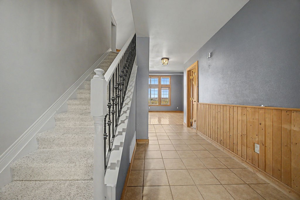 1105 S 5th Avenue Property Photo 4