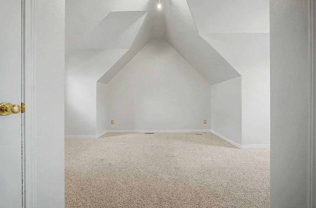 1105 S 5th Avenue Property Photo 19