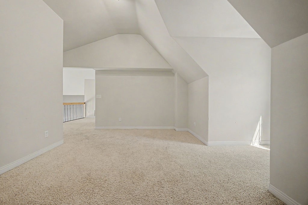 1105 S 5th Avenue Property Photo 26
