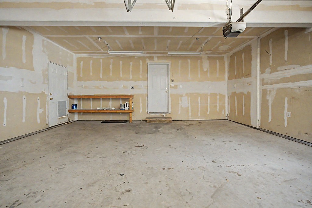 1105 S 5th Avenue Property Photo 39