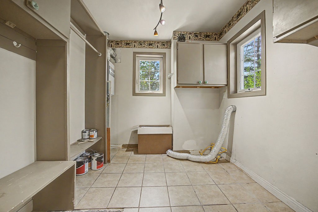 1105 S 5th Avenue Property Photo 41