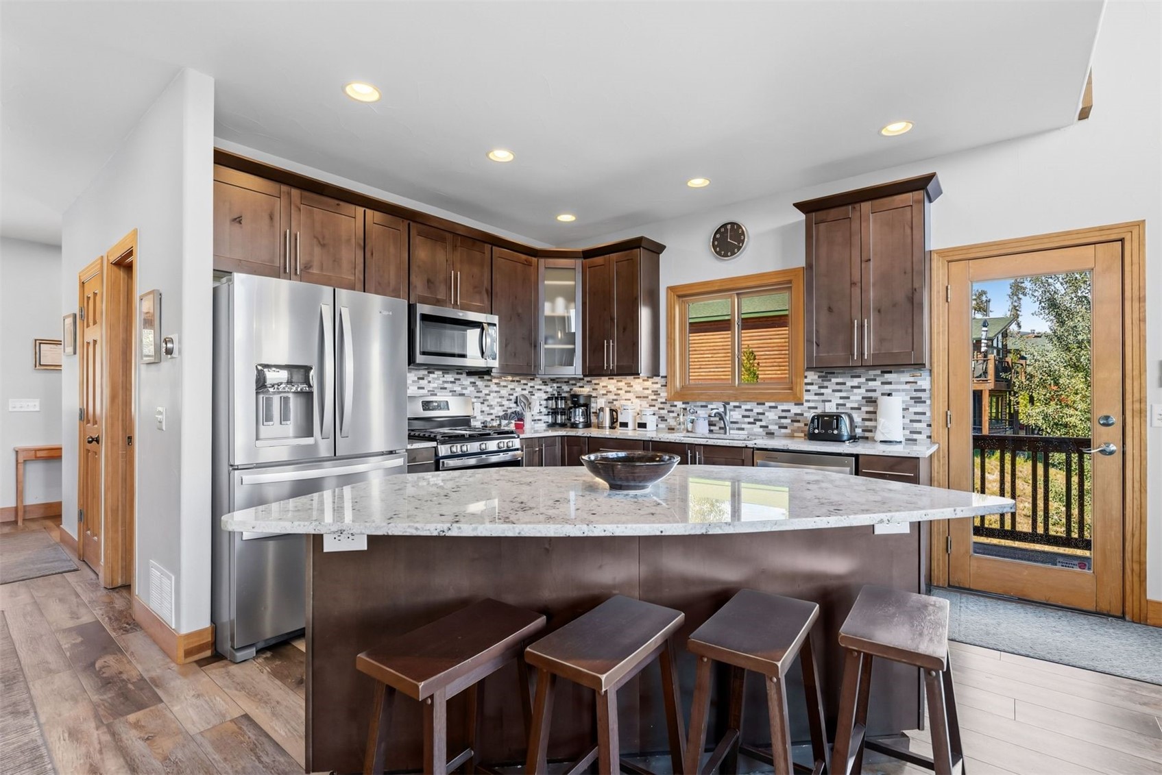 112 Shooting Star Way Property Photo 3