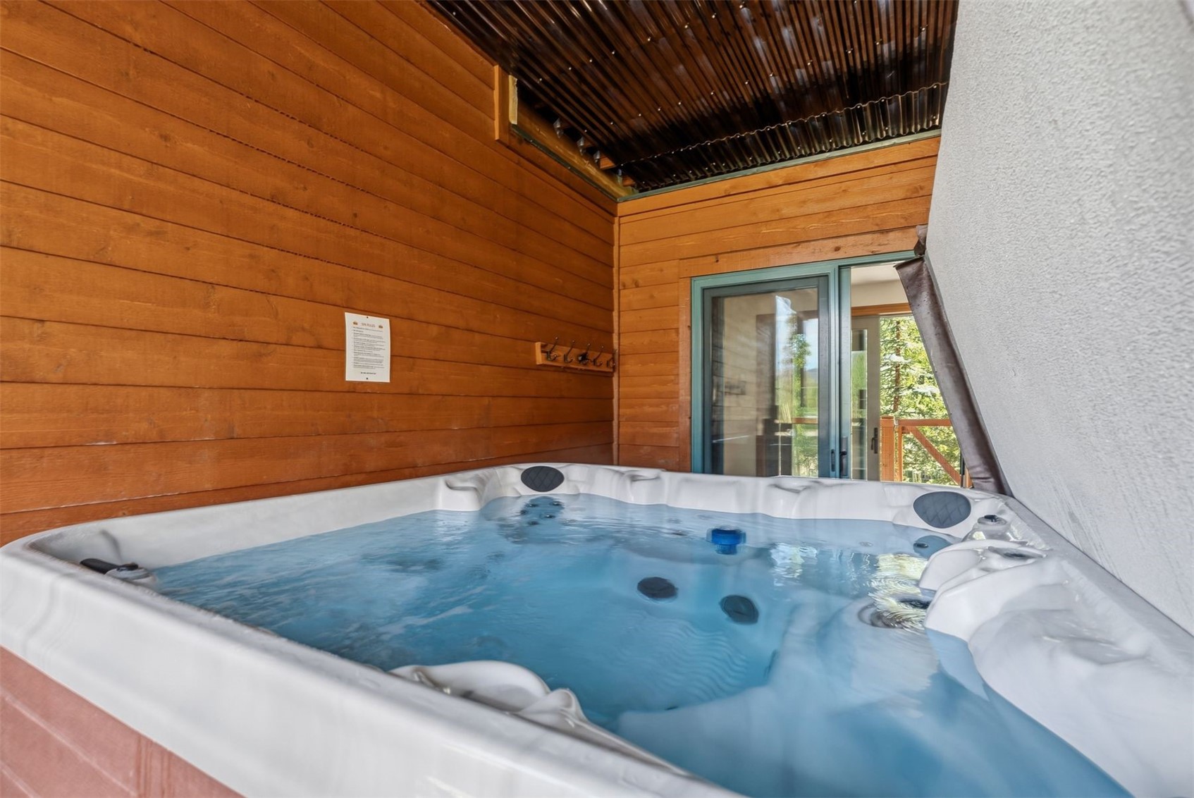 112 Shooting Star Way Property Photo 6