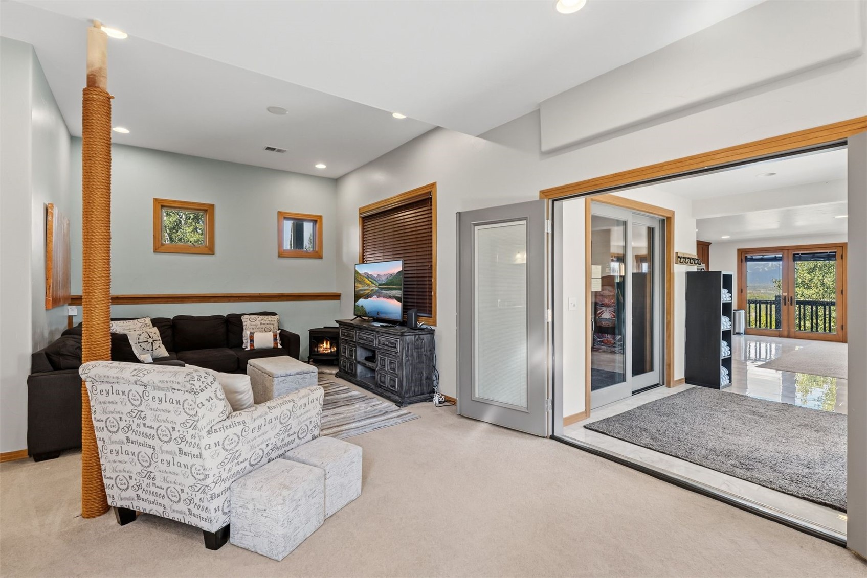 112 Shooting Star Way Property Photo 20