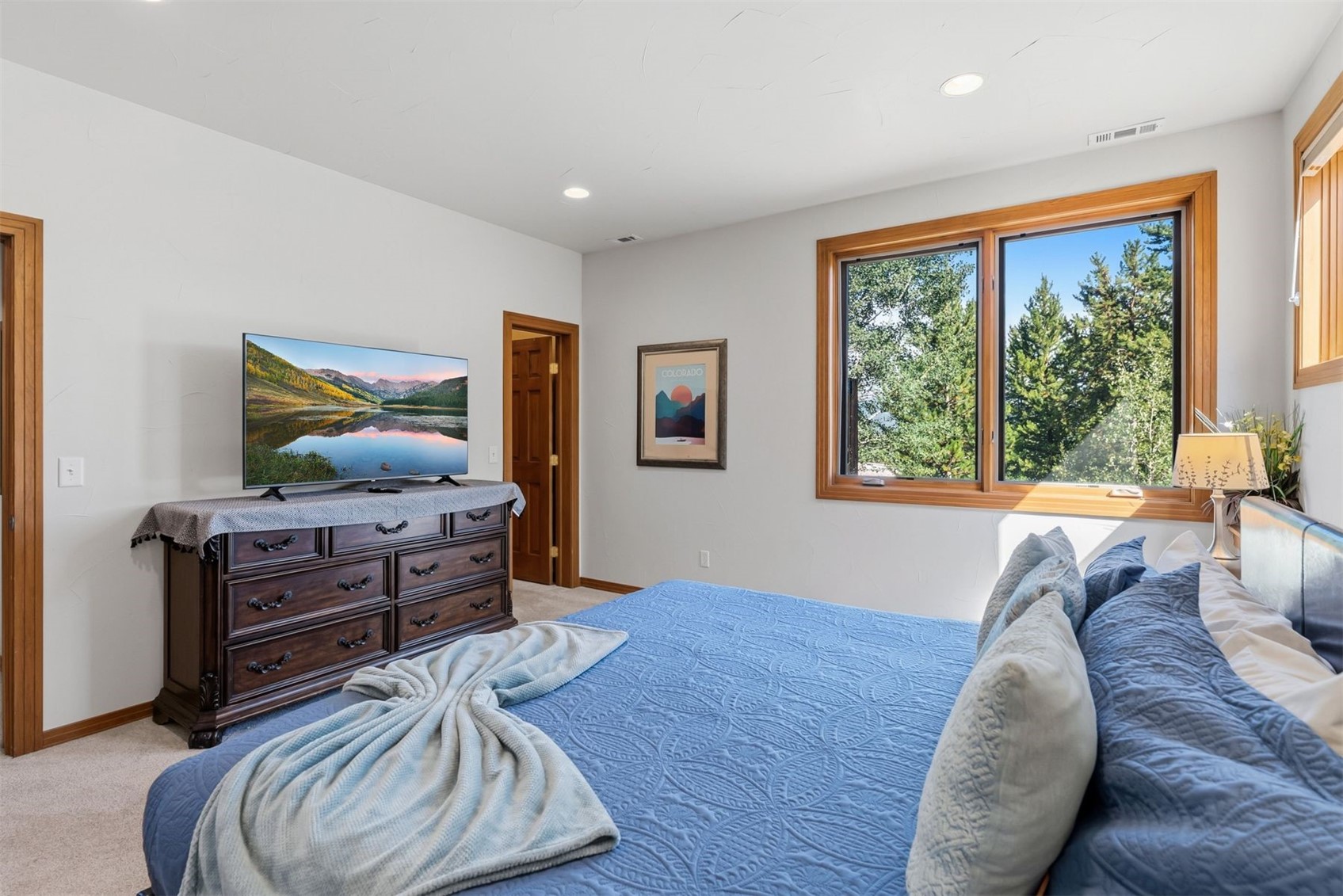 112 Shooting Star Way Property Photo 21