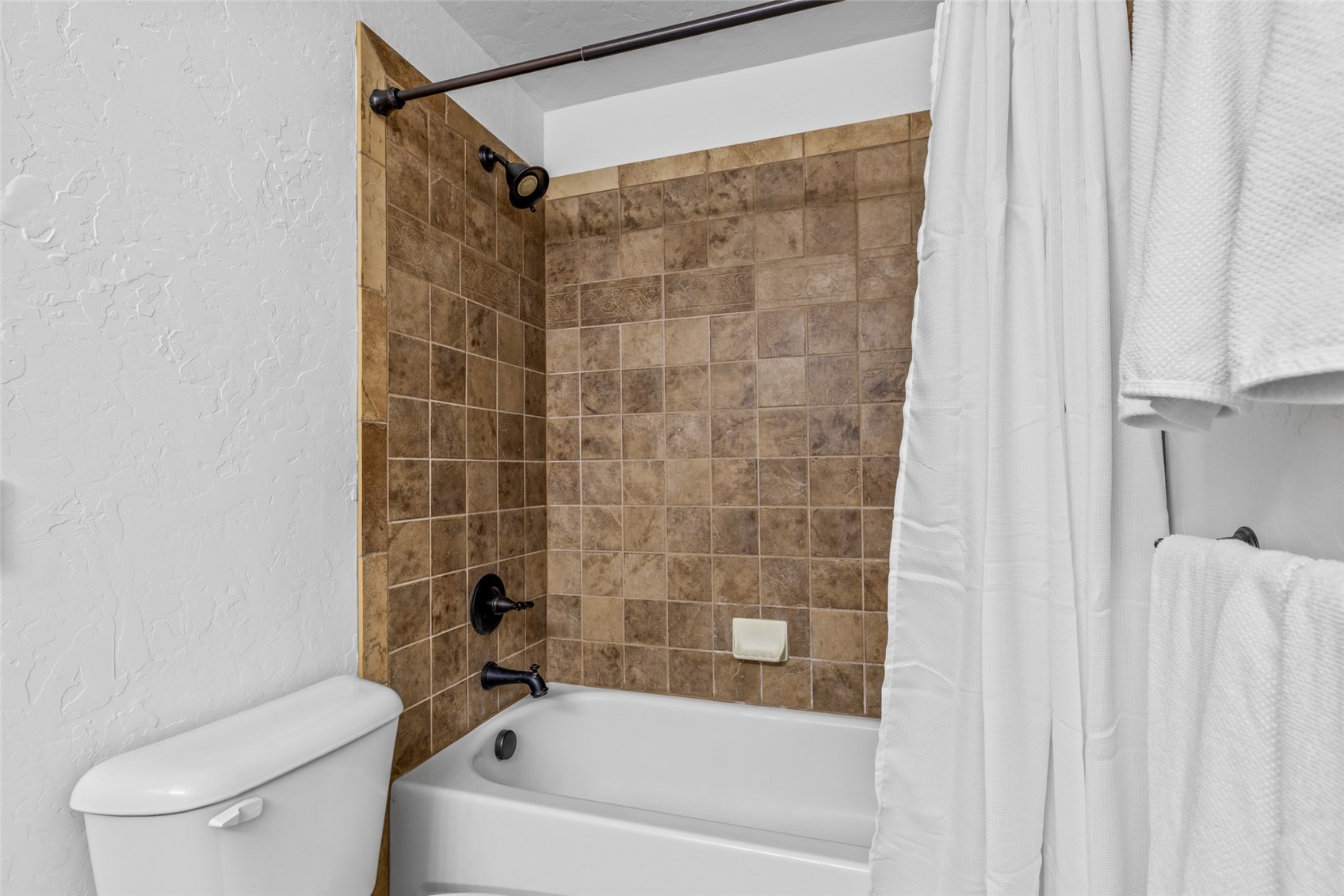 500 Anglers Drive 105 Property Photo 13