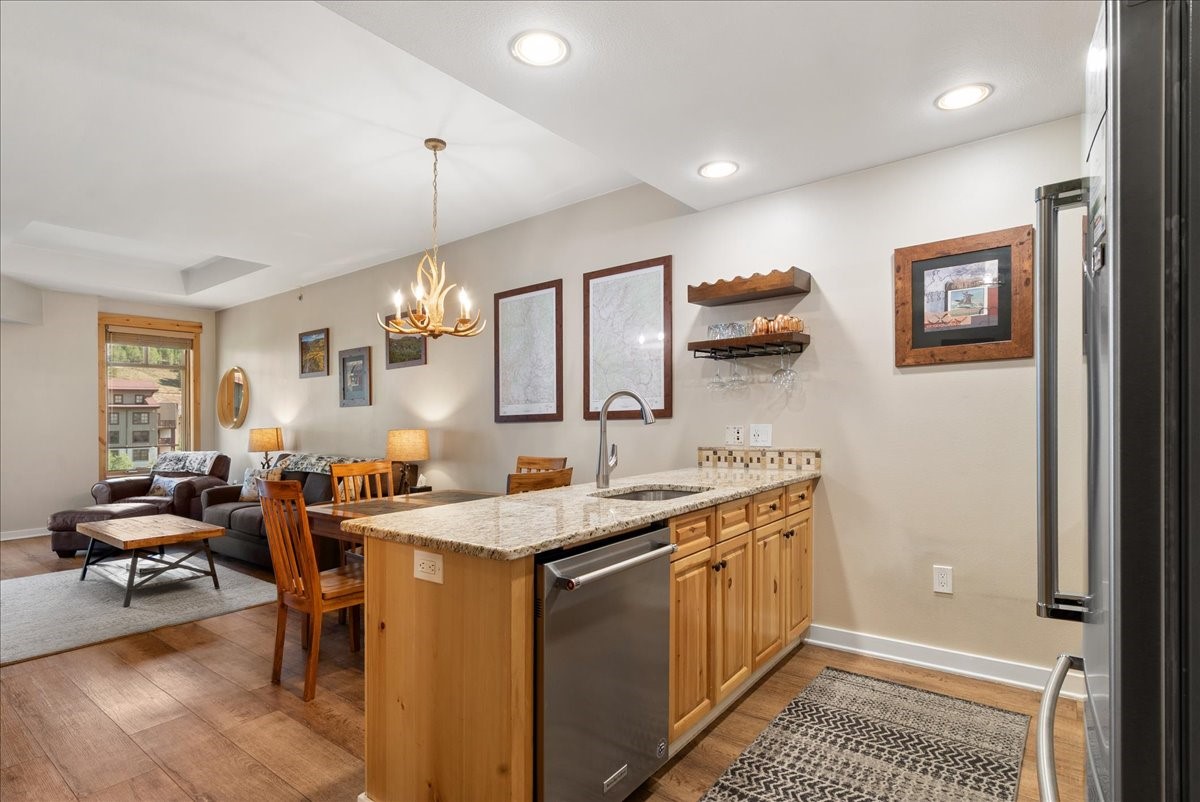 164 Copper Circle 502 Property Photo 11