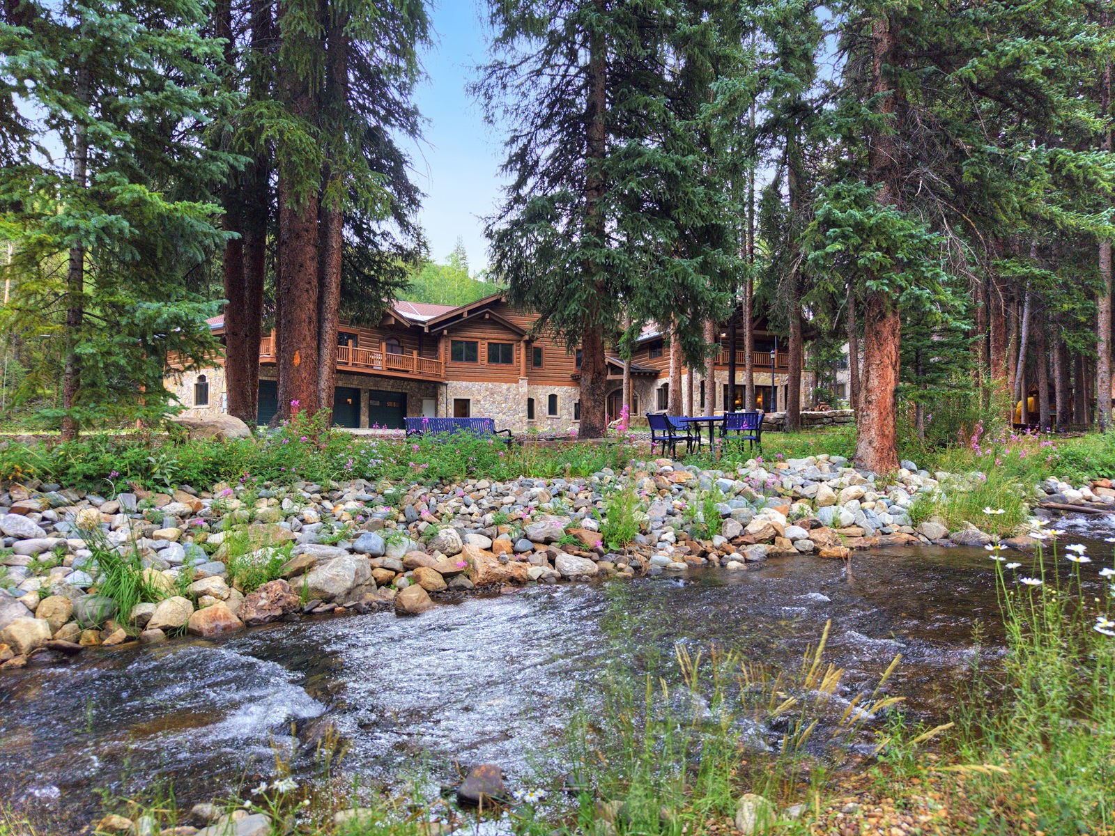 87 Wagon Road Property Photo 1