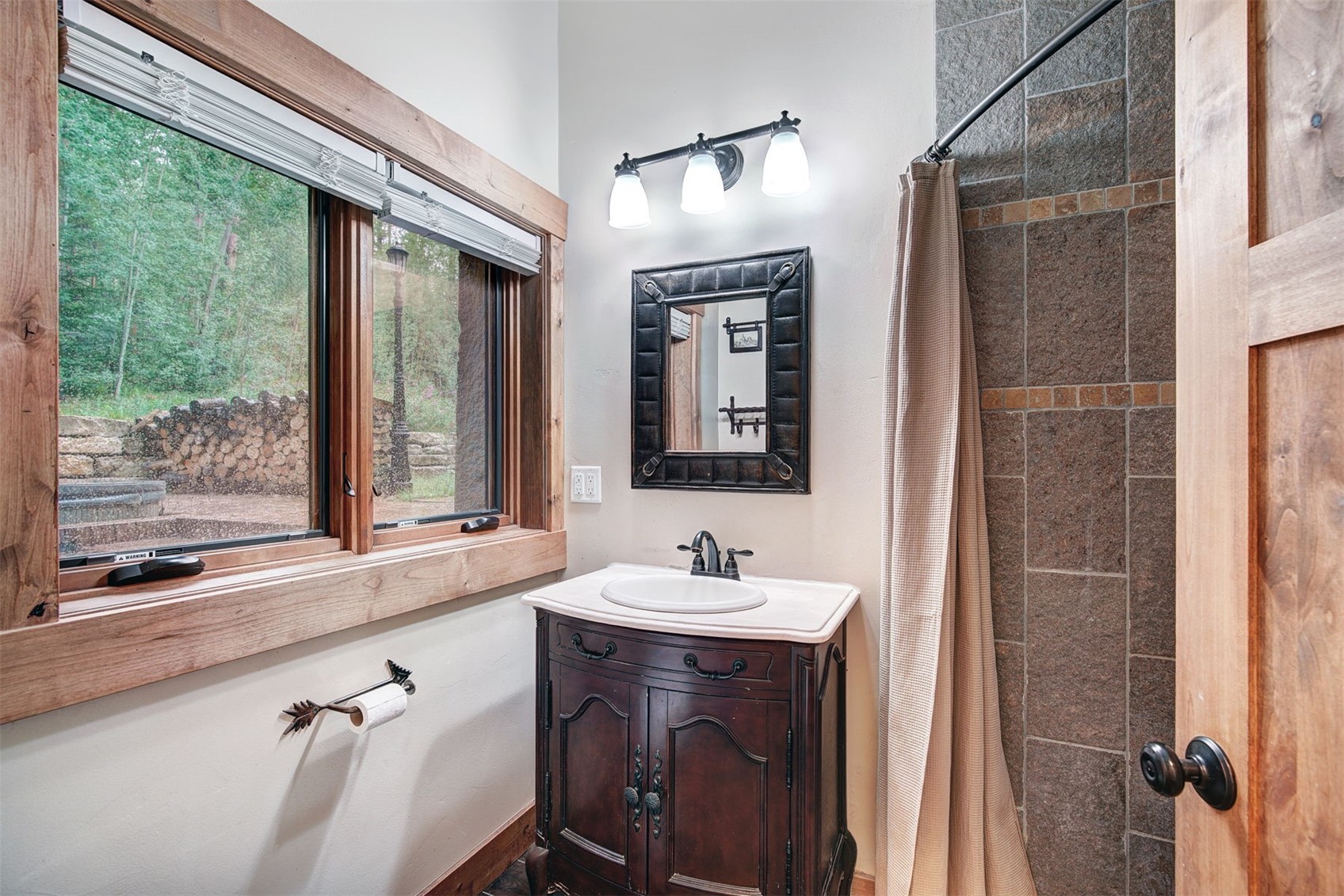 87 Wagon Road Property Photo 31