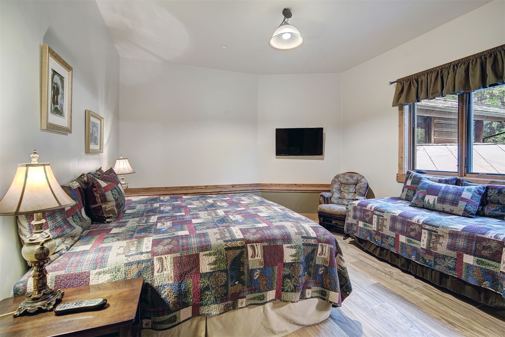 87 Wagon Road Property Photo 32