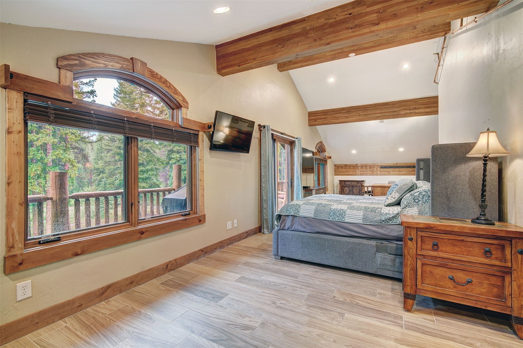 87 Wagon Road Property Photo 39