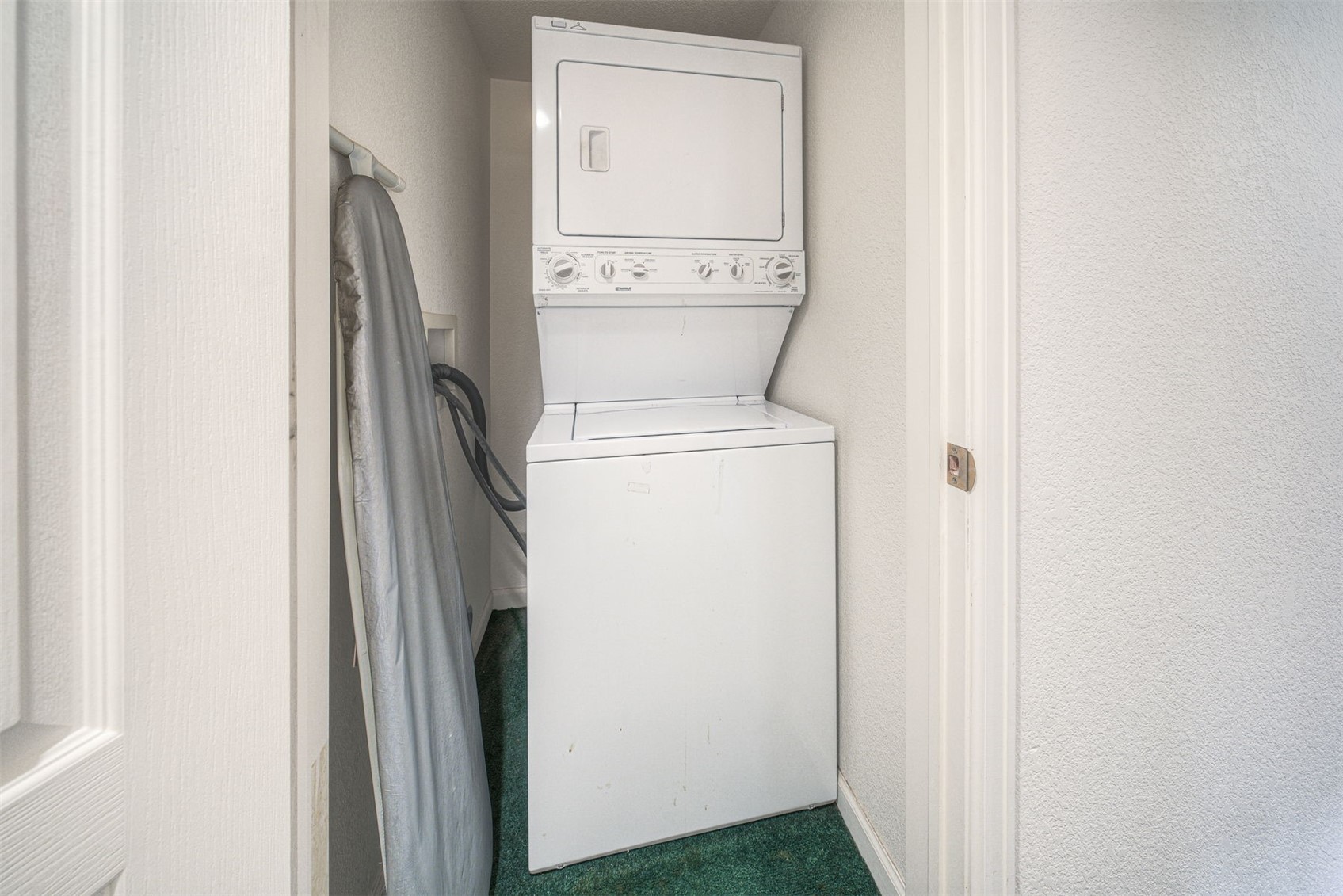 93 Pelican Circle 802 Property Photo 19
